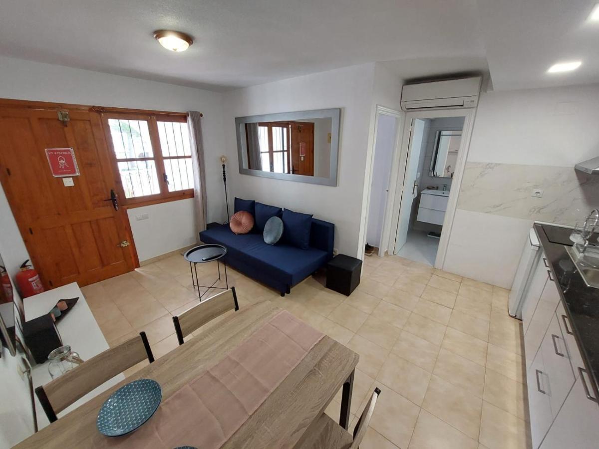 Apartament Casa Del Gato Rojo , Communal Swimming Pool , Terrace With Barbecue 托雷维耶哈 外观 照片